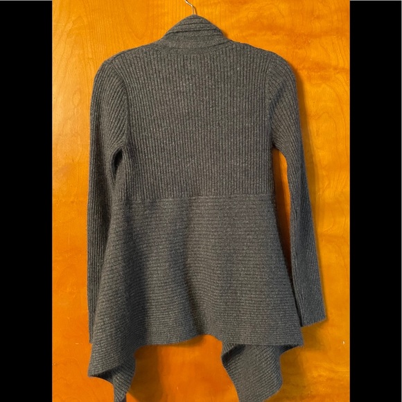 Mercer & Madison Ribbed Waterfall Cardigan🖤 - Picture 4 of 7